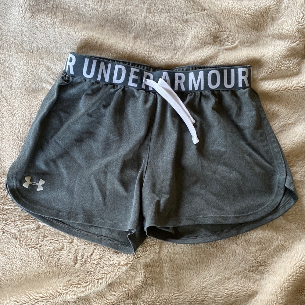 Under Armour Youth Shorts YL